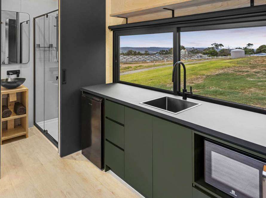 modern-tiny-home-pictures45